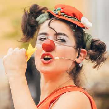 Laura Mandarina Muñoz